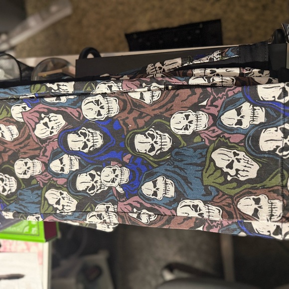 Colorful Skull Pattern Pants - Picture 5 of 6